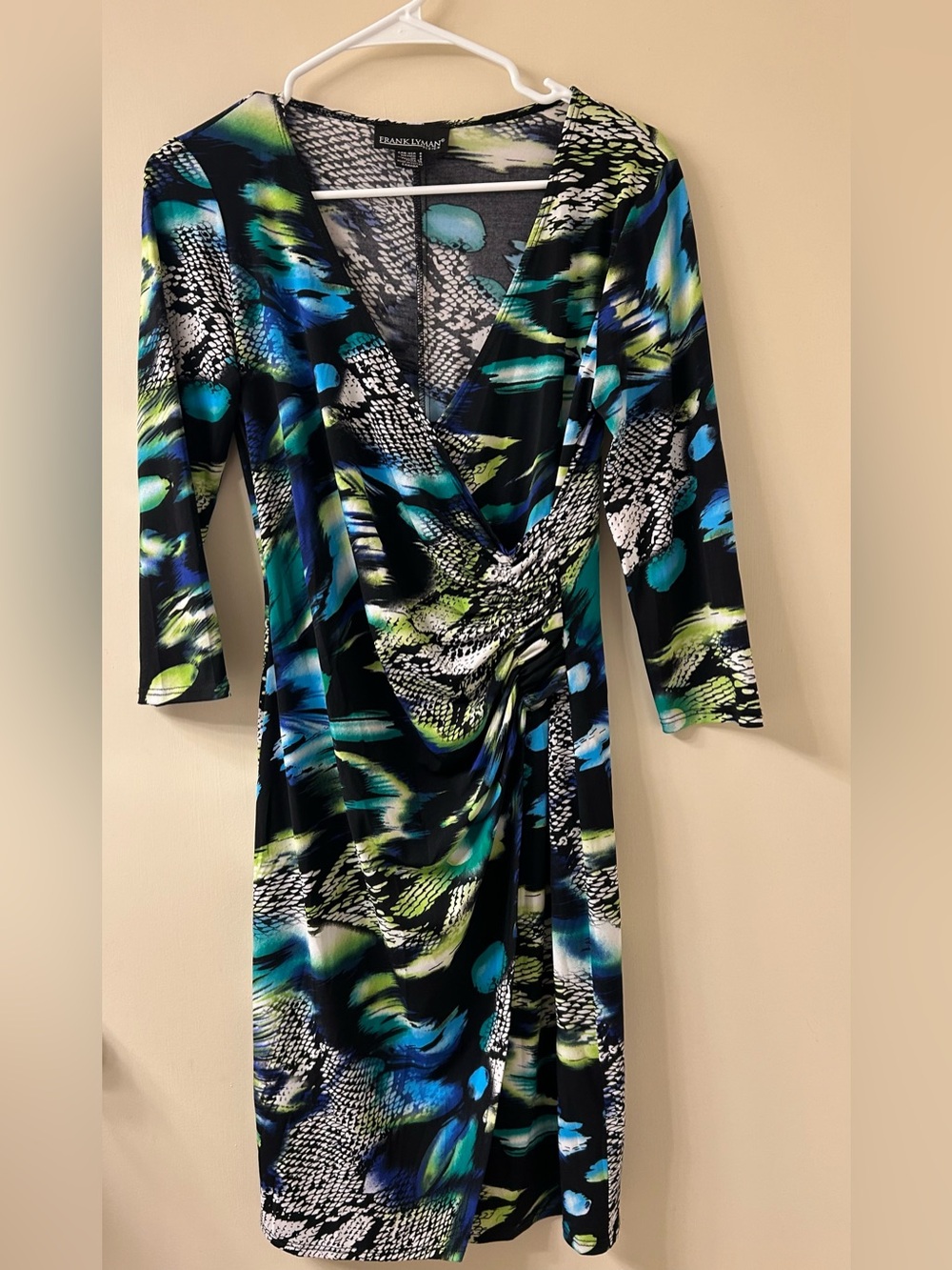 Frank Lyman Vibrant Abstract Print Ruched Faux-Wrap Dress - Size 6